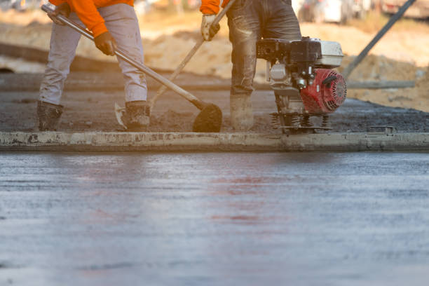 Best Concrete Contractor Near Me  in Corona, CA